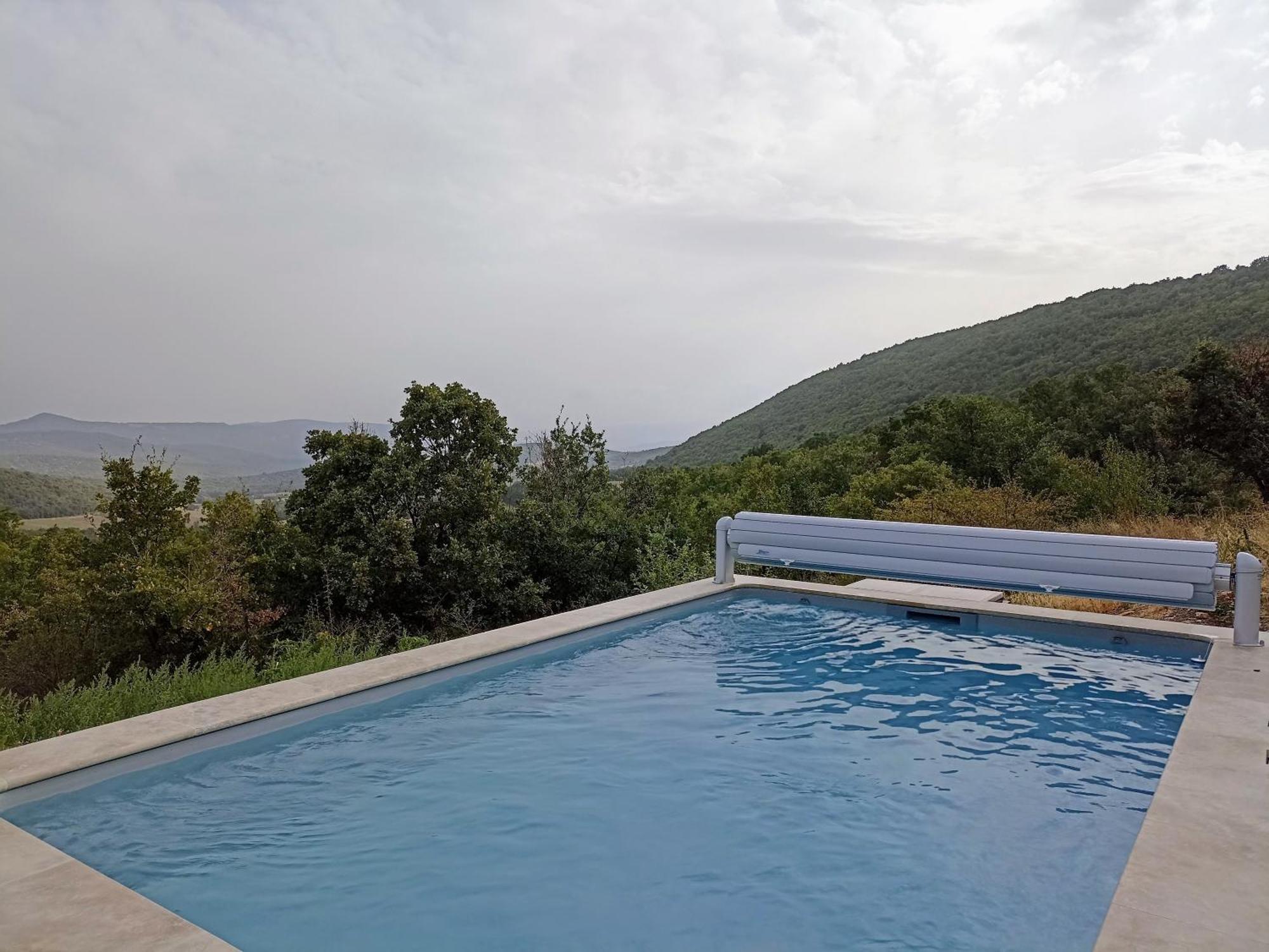 Gite Avec Piscine "La Maison De Valentine" En Provence Montsalier Exterior photo